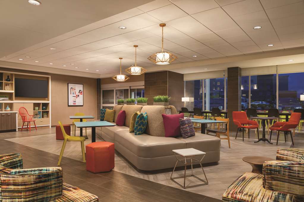 Home2 Suites By Hilton Warminster Horsham Beltér fotó